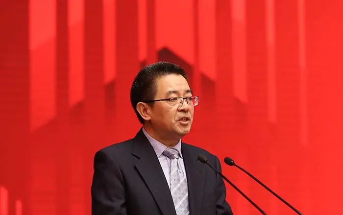 以改革融合為驅動，加快構建新發展格局